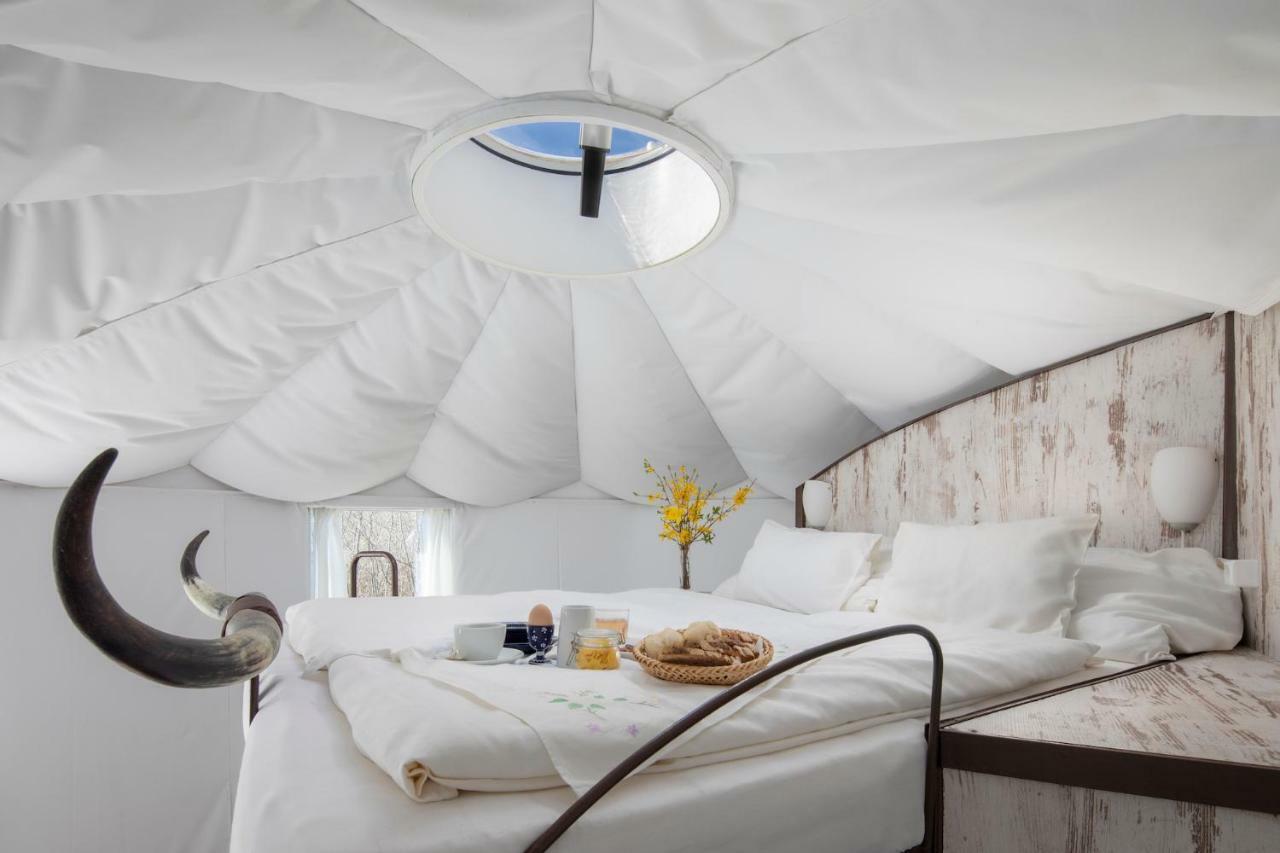 Homoki Lodge Bed & Beyond Glamping (Adults Only) Ruzsa Exterior foto